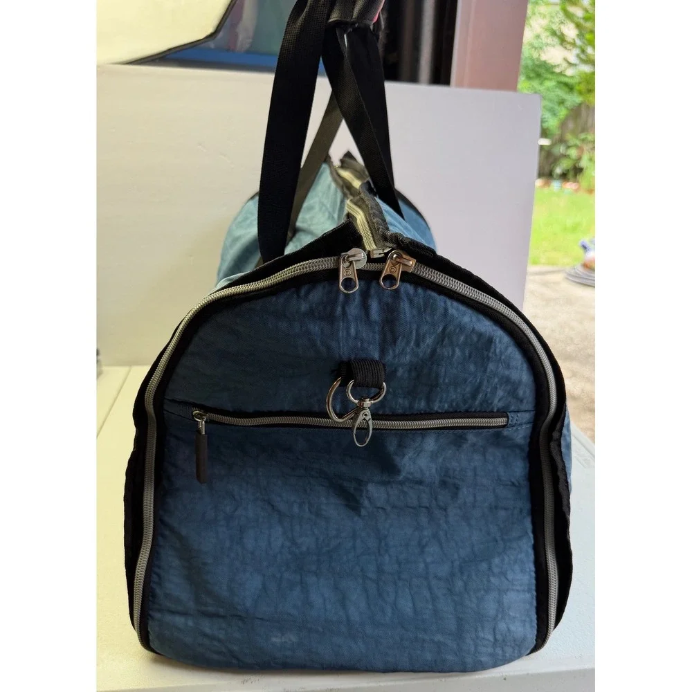 Biaggi Hang-2-Duffle Garment Bag Blue Crinkle Nylon Convertible Travel Suit